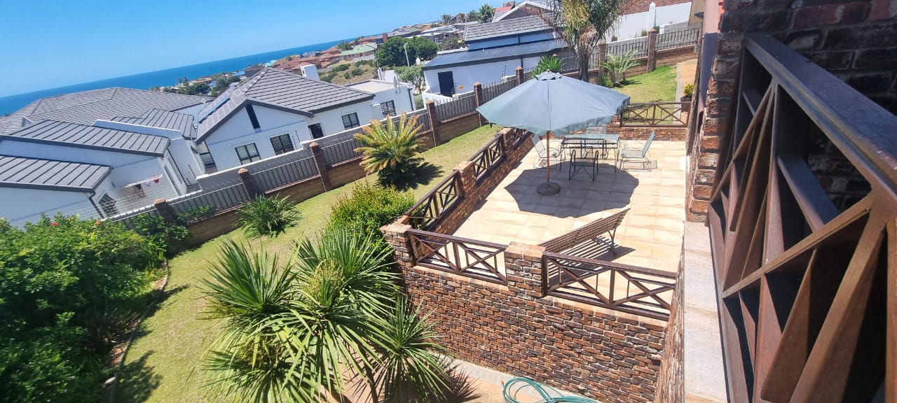 4 Bedroom Property for Sale in Hartenbos Heuwels Western Cape